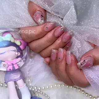 ネイル toyvenail 🖤enaのネイルデザイン