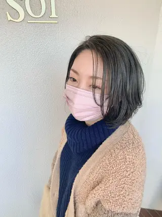 ショート カラー 三野 沙也のヘアスタイル