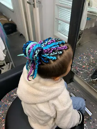 ヘアアレンジ メンズ キッズ Lehua   (レフア)所属・MEI/ブレイズ/ コーンロウ/茅ヶ崎のヘアスタイル