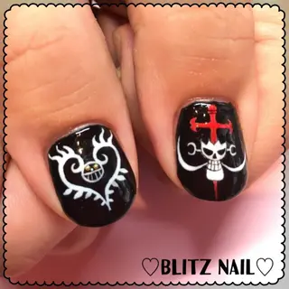 ネイル BLITZ Nail 岩田💅🏻✨のネイルデザイン