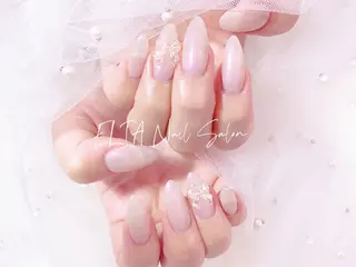 ミディアム cici nailのネイルデザイン