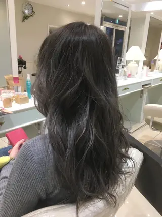 ロング パーマ ハイトーン/ブリーチ 山崎　悠次のヘアスタイル