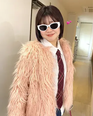 ショート mizuki/ピンク ベージュ.レイヤーのヘアスタイル