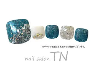 ネイル 中島 実穂のネイルデザイン