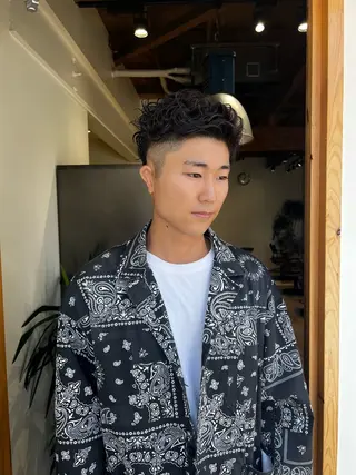 パーマ メンズ nishido ハイライト/海外ヘアのヘアスタイル