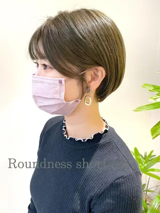 ショート カラー clomus所属・YUKA艶髪 🌸寛ぎ部屋のヘアスタイル