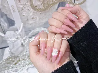 ネイル ✨Nailsalon Vi+✨のネイルデザイン