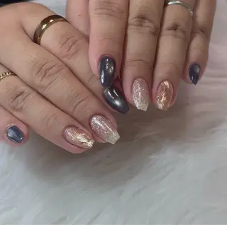 ネイル 伊藤 菜緒のネイルデザイン