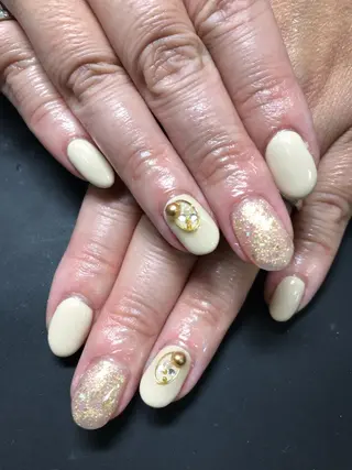 ネイル みんなの店所属・仲谷 つかさのエステ・リラクイメージ