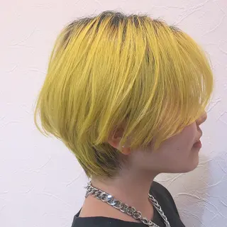 ショート カラー 夏井 沙織のヘアスタイル