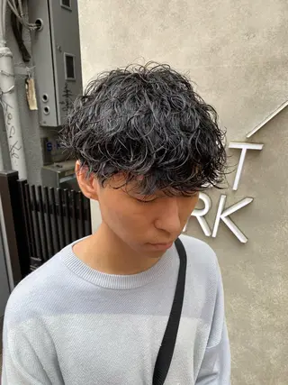 パーマ メンズ 新宿【メンズパーマ】 塩澤太一のヘアスタイル