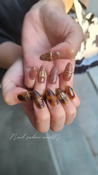 ネイル and Nのネイルデザイン