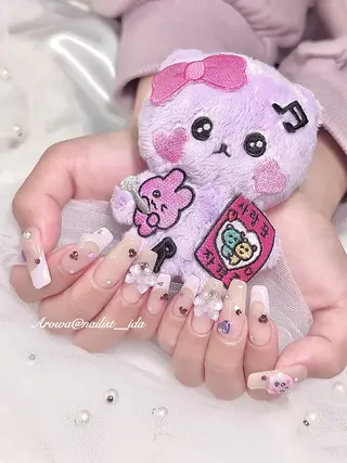 ネイル Arowa 伊田のネイルデザイン