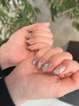 ネイル Luti所属・✳︎new open ケア/パラジェルのネイルデザイン