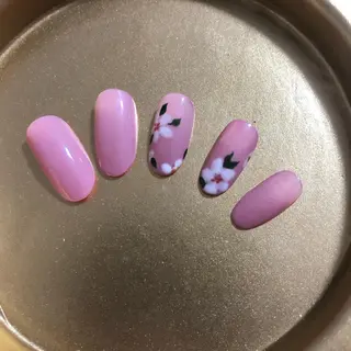 ネイル 宮本 百合子のネイルデザイン