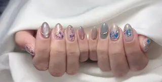 ネイル Nhit Nailsのネイルデザイン