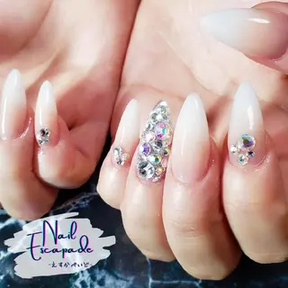 ミディアム ネイル クロキ 。のネイルデザイン