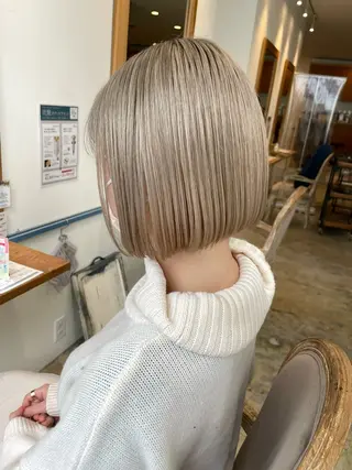 ショート 梅田／ボブカット ／サイバアサトのヘアスタイル