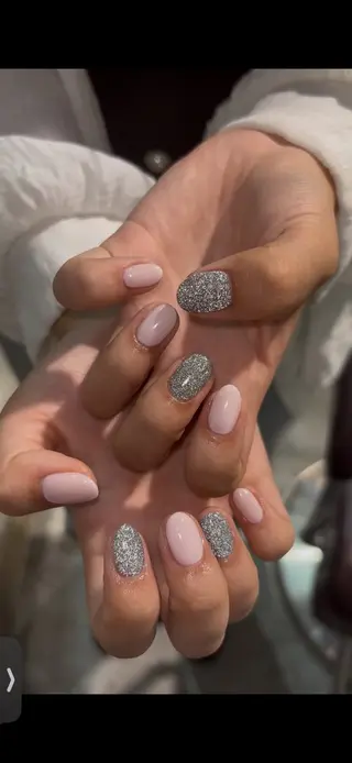 ネイル AMRITA omotesando所属・艶ｶﾗｰ･:*個性派 ﾈｲﾙ🦋mire-のネイルデザイン