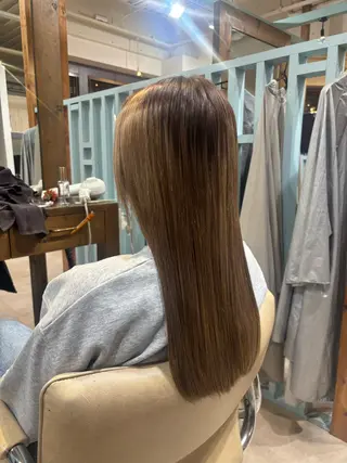 ロング 佐藤 優芽香のヘアスタイル