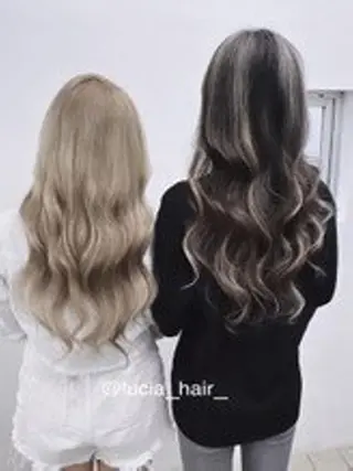 ロング カラー ヘアアレンジ エクステ LuciAのヘアスタイル