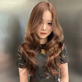 ロング 🤍Suzuka🤍 ハイトーン/ブリーチのヘアスタイル