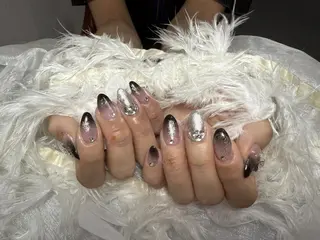 ネイル DEMAIN- 🌹のネイルデザイン