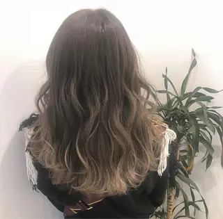 ロング カラー sail所属・sail hairのヘアスタイル