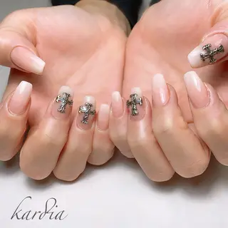 ネイル καρδιά -ｶﾙﾃﾞｨｱ-のネイルデザイン