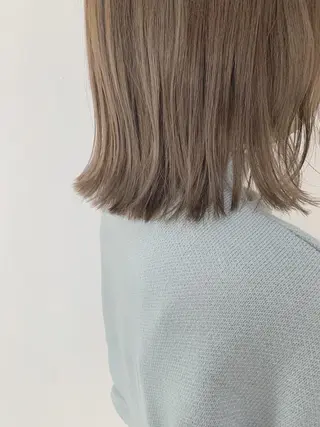 ショート カラー PHIDGE所属・山下 千明のヘアスタイル