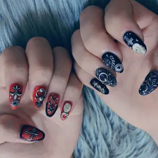 ネイル NOIROUGE所属・NOI ROUGEのネイルデザイン