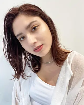 セミロング カラー ヘアアレンジ ネイル "オトナ髪”/ LAKA TOCCAのヘアスタイル