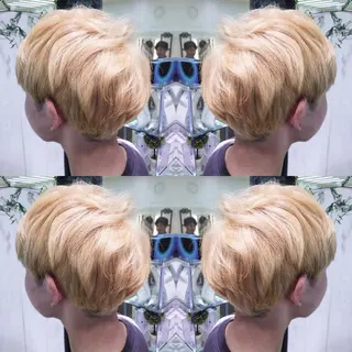 ショート カラー N° jillva ♦️川端裕司♦️のヘアスタイル