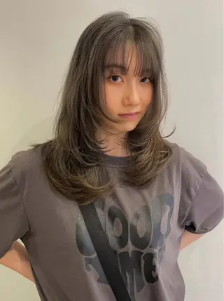 ミディアム シンバヒナノ/パーマ レイヤーカット/ボブのヘアスタイル