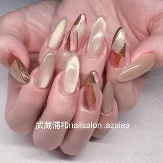 ネイル R inのネイルデザイン