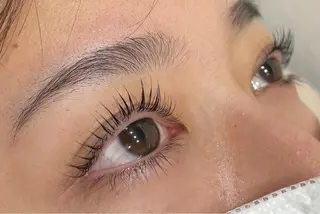 マツエク・マツパ MAQUIA 心斎橋店　川口のマツエク・マツパデザイン