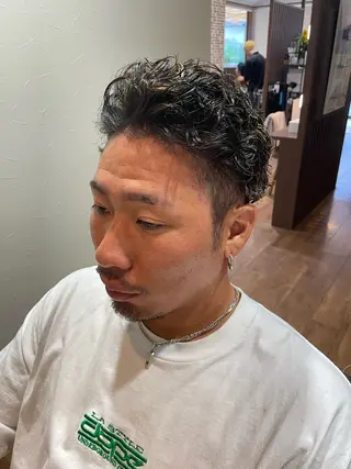 ショート 絹村 健人のヘアスタイル