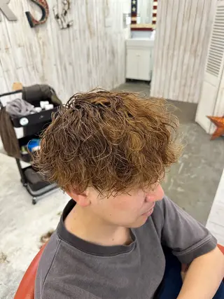 パーマ メンズ 椎木 琉聖のヘアスタイル