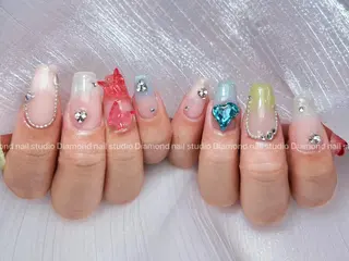 ネイル DIAMOND 💦のネイルデザイン