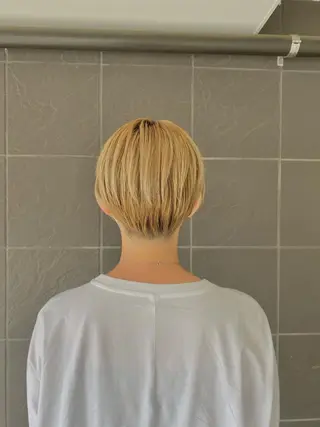 ショート 佐々木 菜摘のヘアスタイル