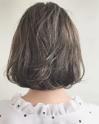 ショート カラー ショート/レイヤー なら石井知希のヘアスタイル