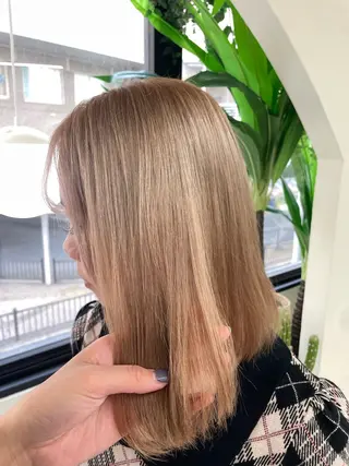 カラー F.O.Ffore所属・太田 海萌のヘアスタイル