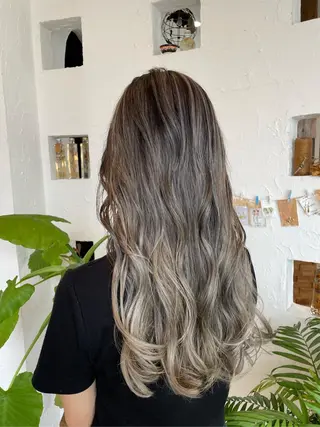 ロング カラー 🌸小掛🌸 豊橋外国人風カラーのヘアスタイル