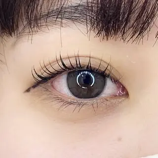 マツエク・マツパ Milana 内山のマツエク・マツパデザイン