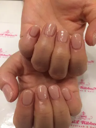 ネイル ネイルリボン 受付スタッフのネイルデザイン