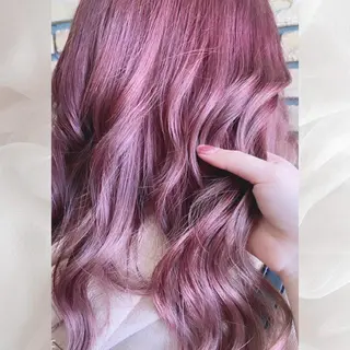 ロング カラー ひろ美容室所属・🧸𓂃 momoka 𓋜のヘアスタイル