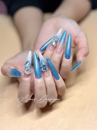 ネイル 𝓝𝓪𝓲𝓻 𝓝𝓪𝓲𝓵のネイルデザイン