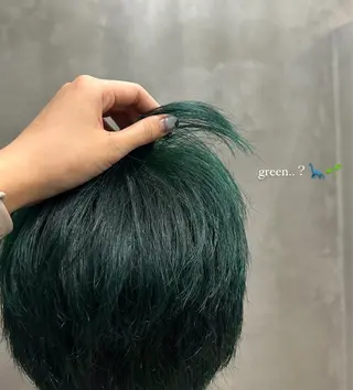 カラー taoka ayaのヘアスタイル