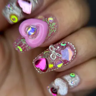 ネイル OKIKA所属・【OKIKA】 らん🦖🌈🧡のマツエク・マツパデザイン