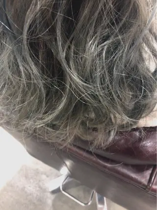 カラー レイヤーカット匠 イソザキノリユキのヘアスタイル